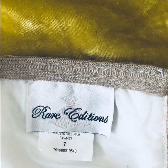 Girls drees - Picture 3 of 3